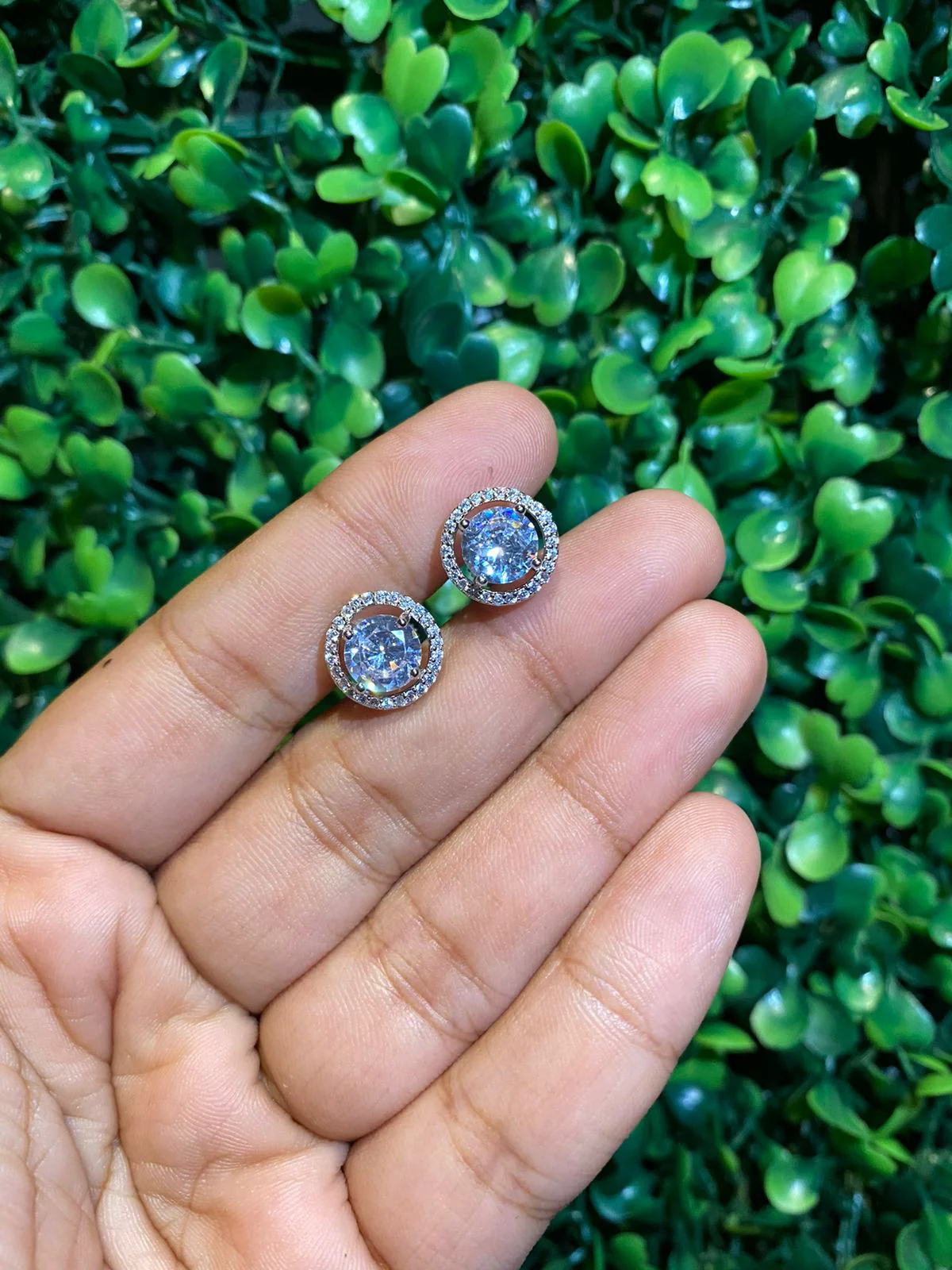 2 Ct round halo screwback earrings - Image 4