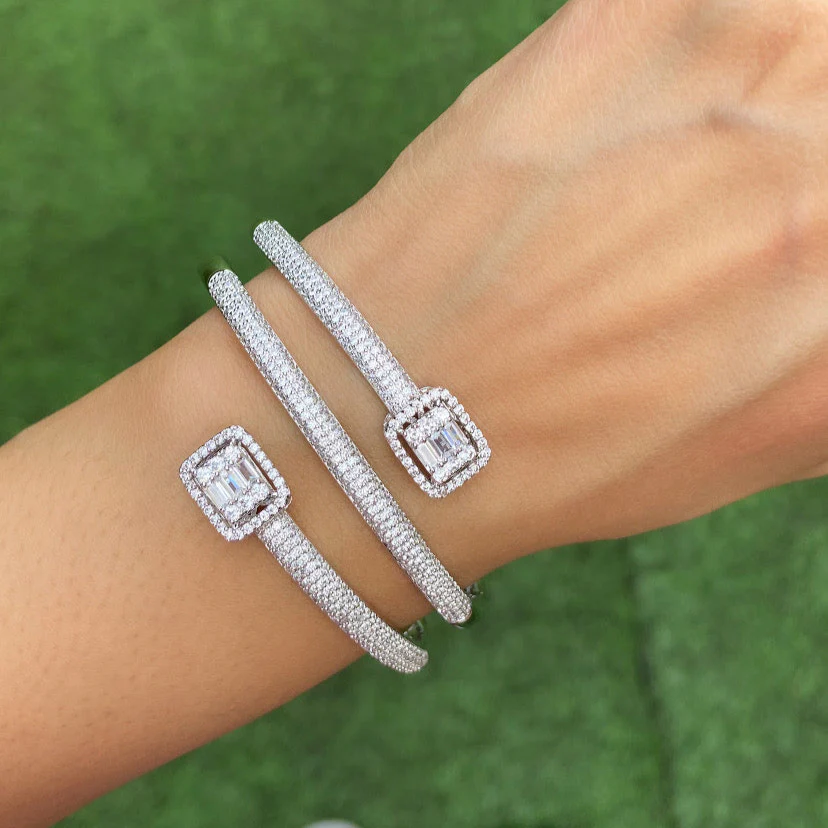 Adjustable criss cross bracelet Kada