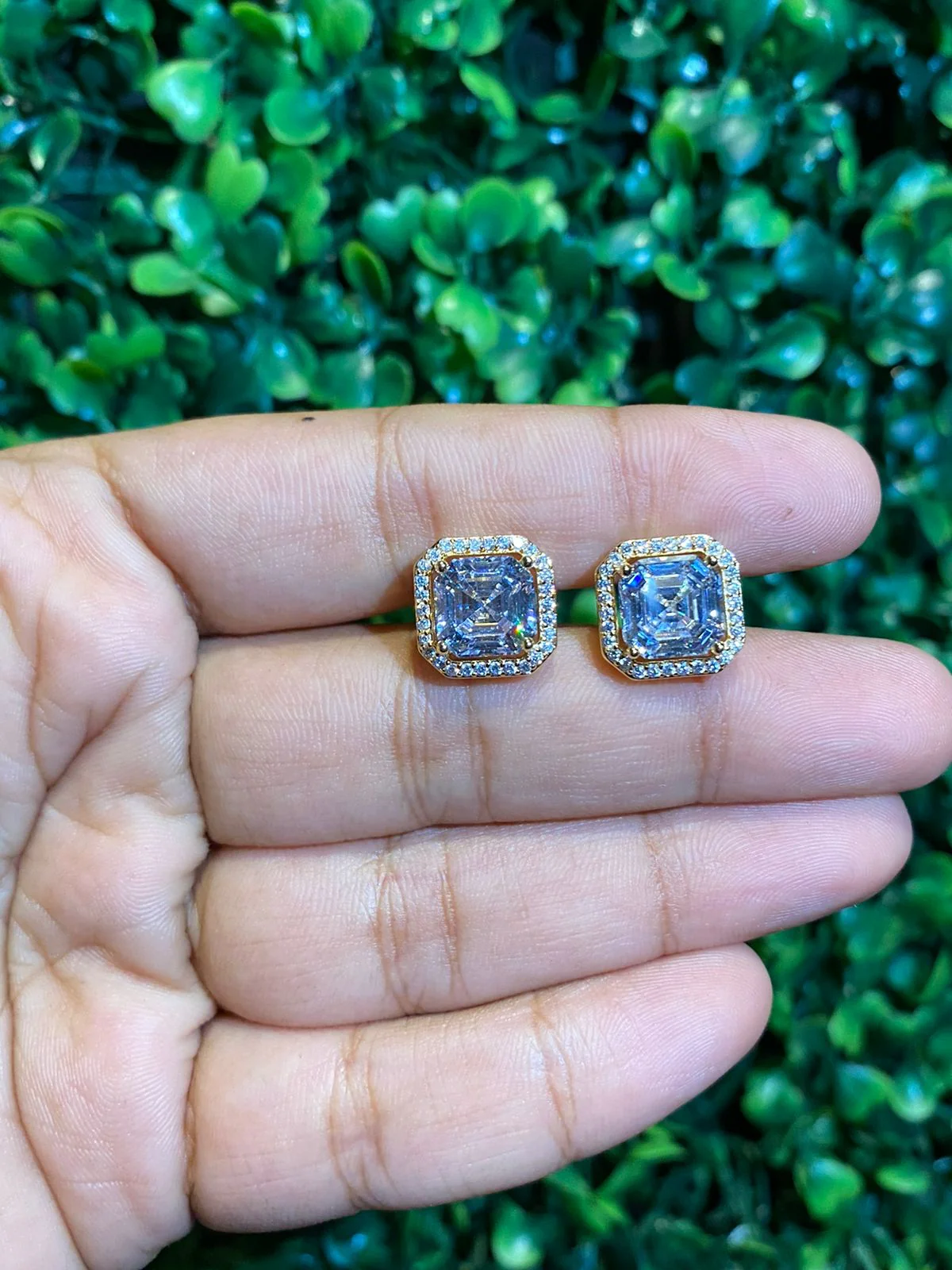 Asscher cut halo screwback earrings (Get a FREE GIFT) - Image 3