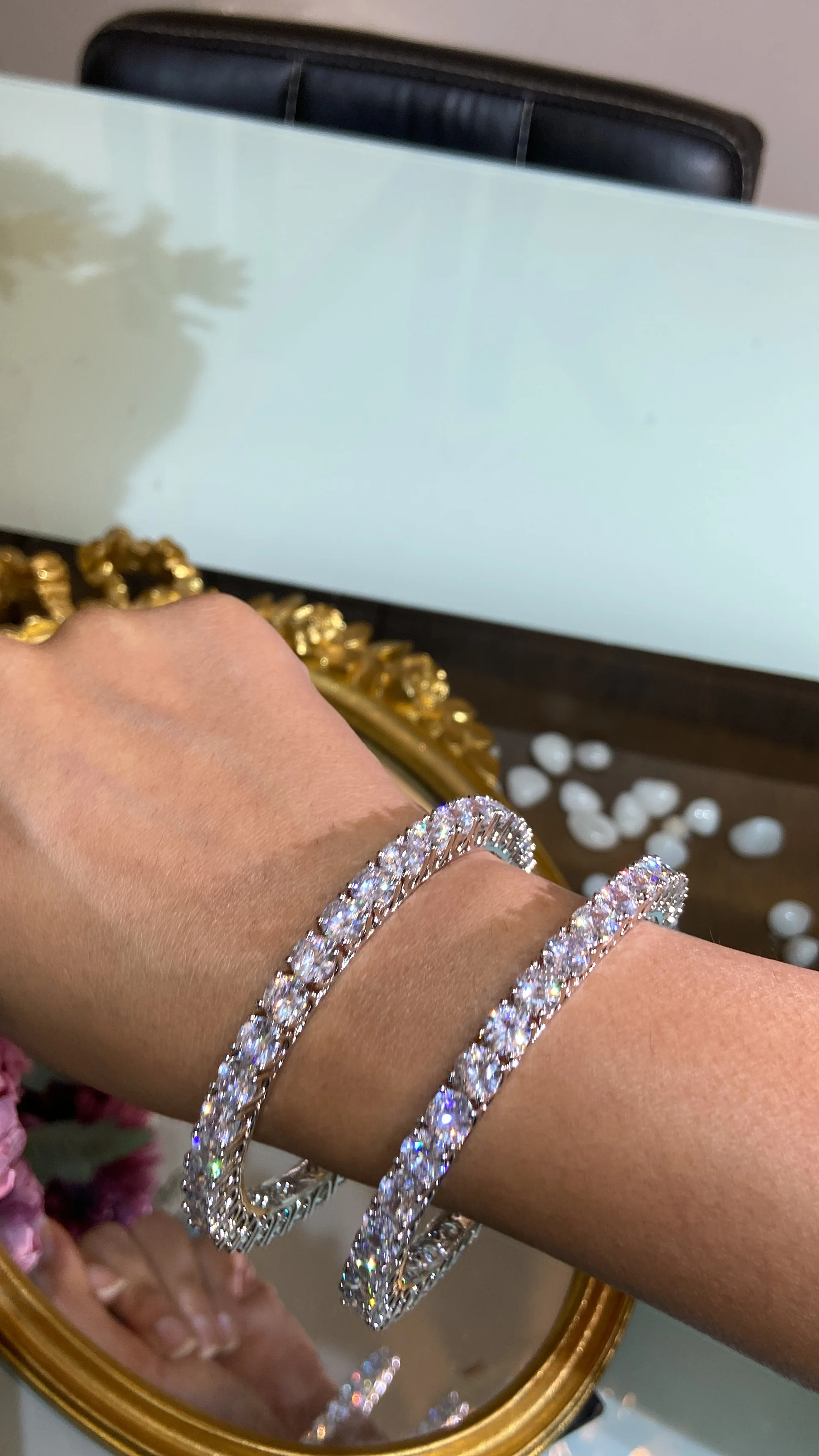 Big Solitaire Bangles - PAIR (50 pointer each diamond) 🪄 - Image 5