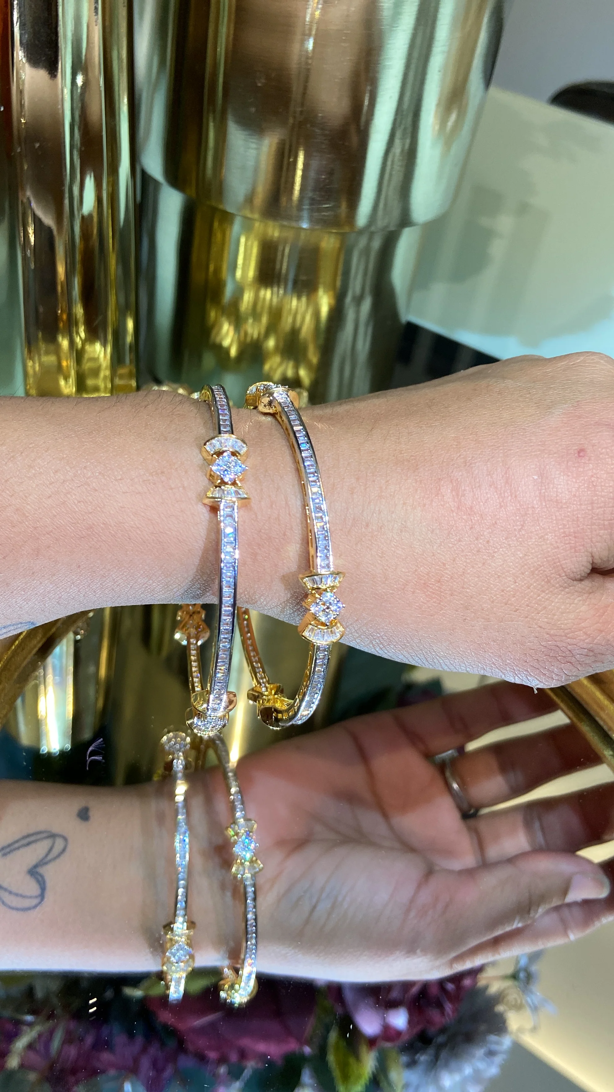 Bow diamond bangles (Without Lock) - Image 3