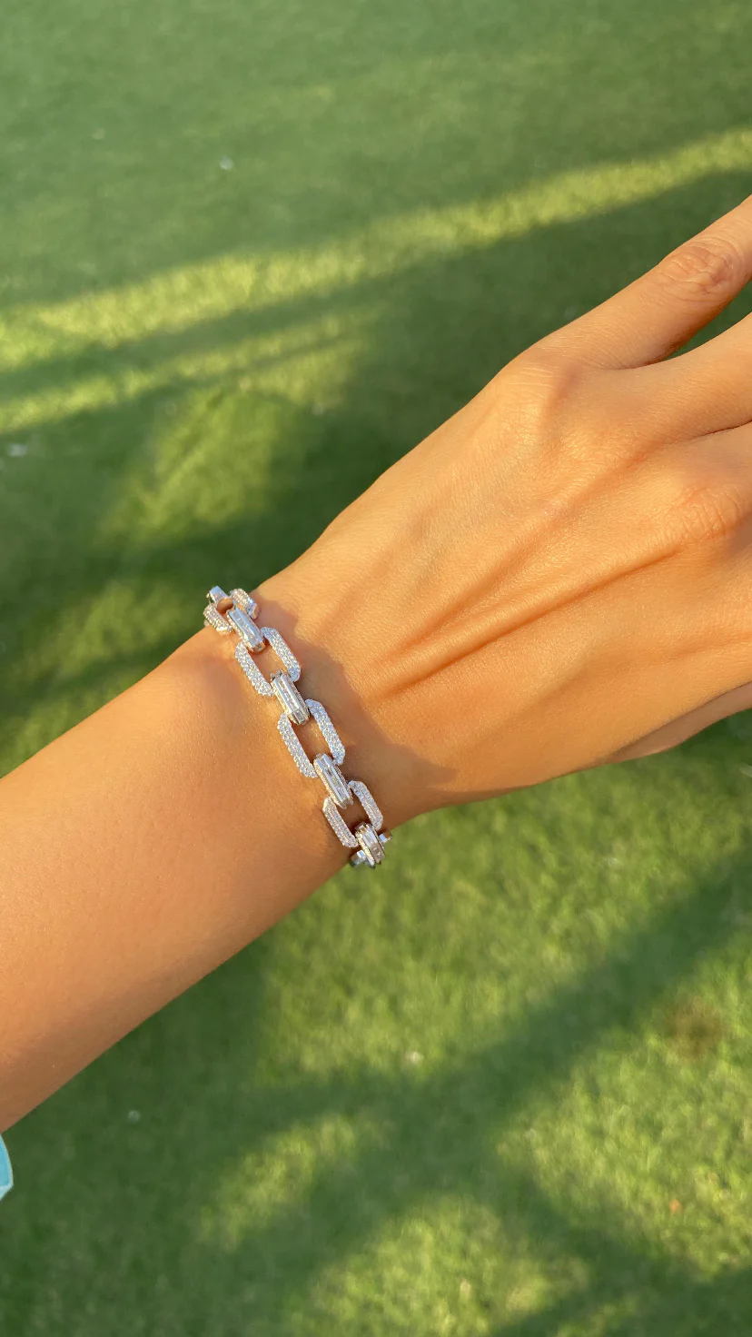 BROAD LINK TENNIS BRACELET - Image 2