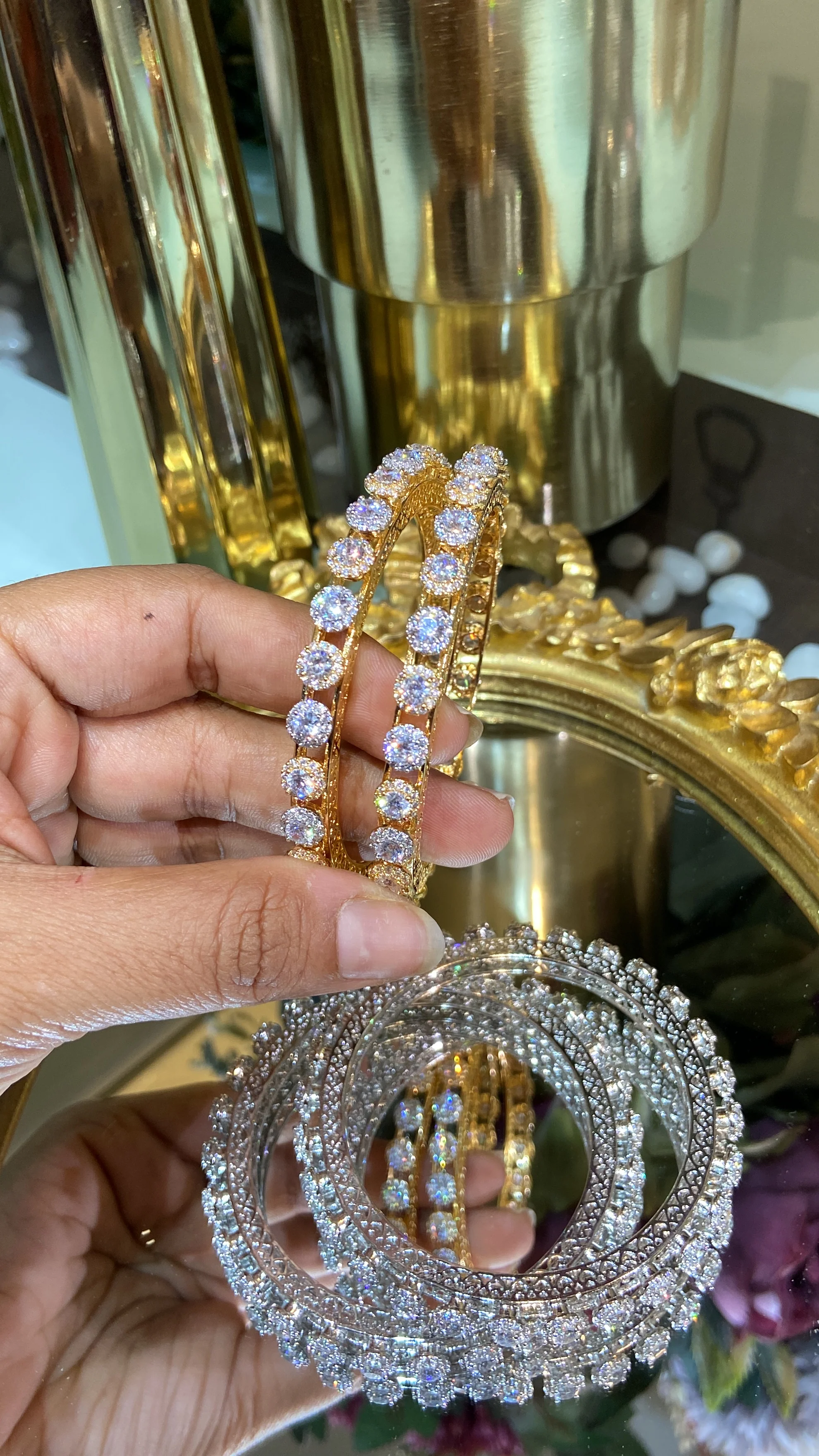 CLASSIC PACHELI DIAMOND BANGLE (WITHOUT LOCK) - Image 4