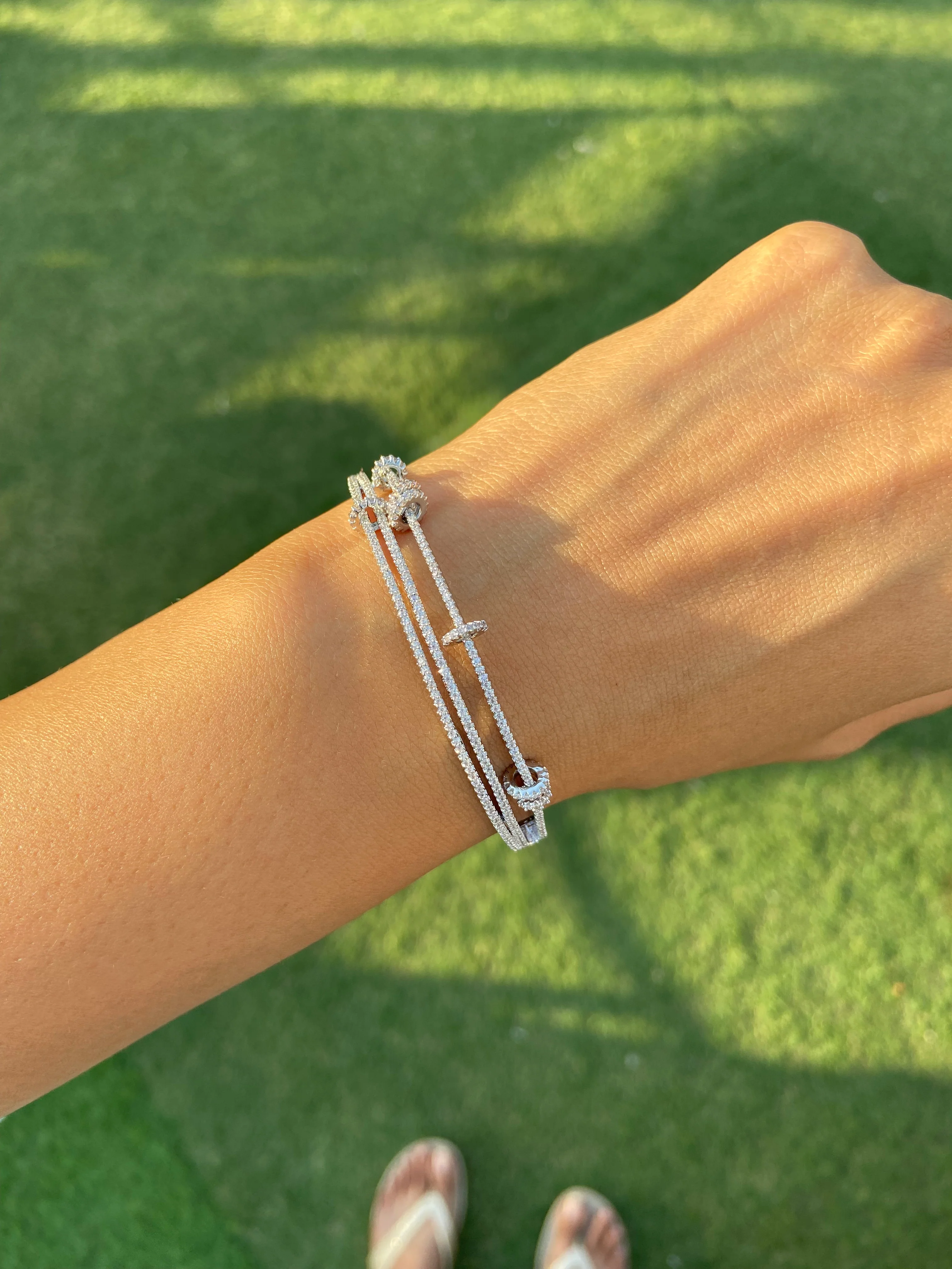 Dancing rings bracelet - Image 2