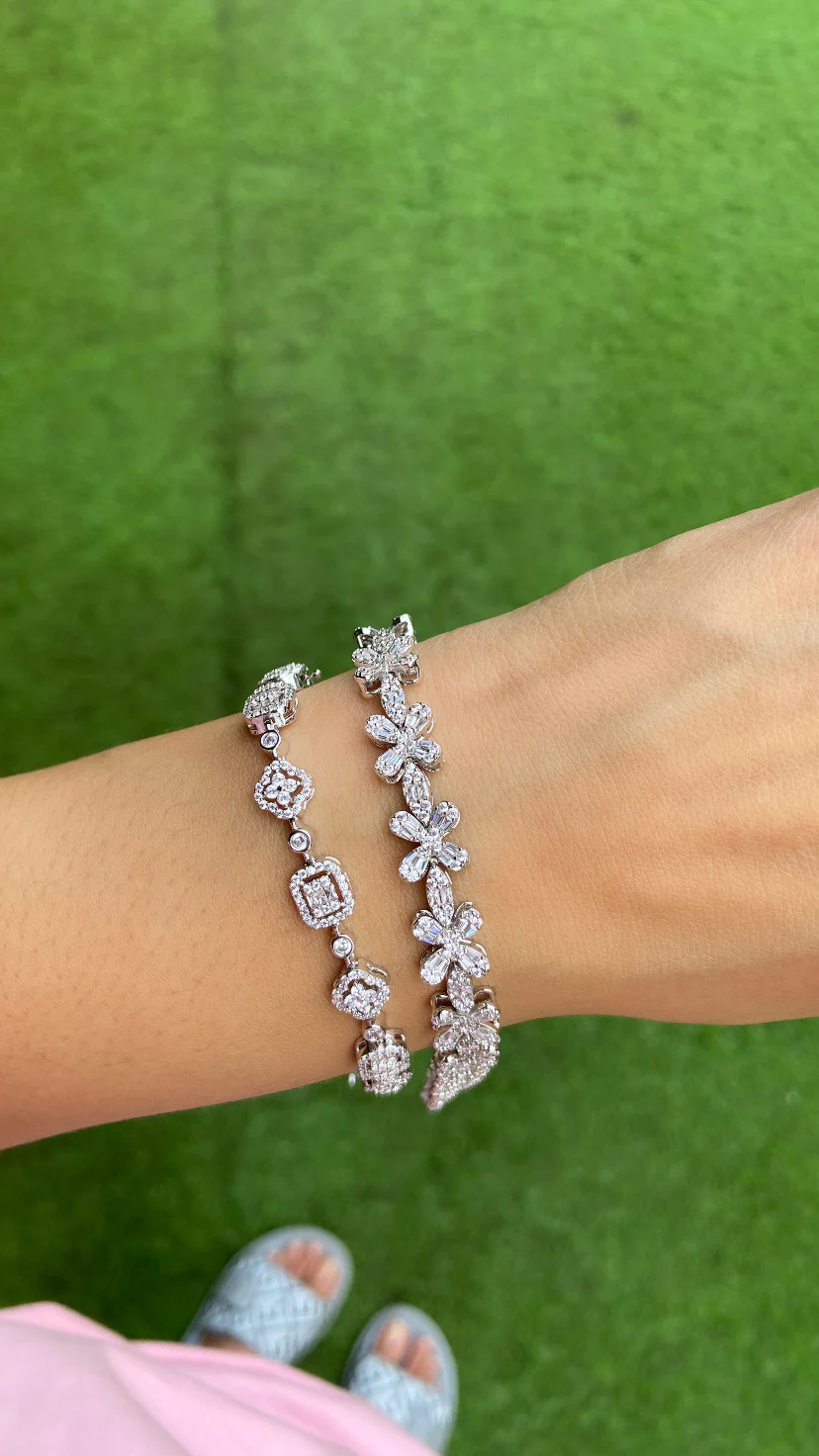 DESIGNER CLUSTER TENNIS BRACELET - Image 3