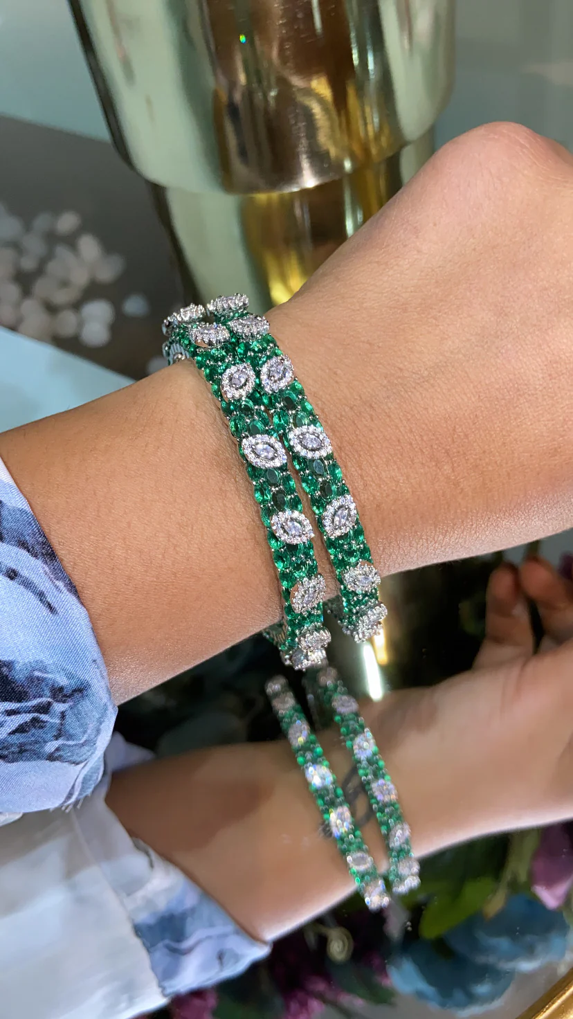 Designer colour invisible setting bangles Pacheli - Image 7