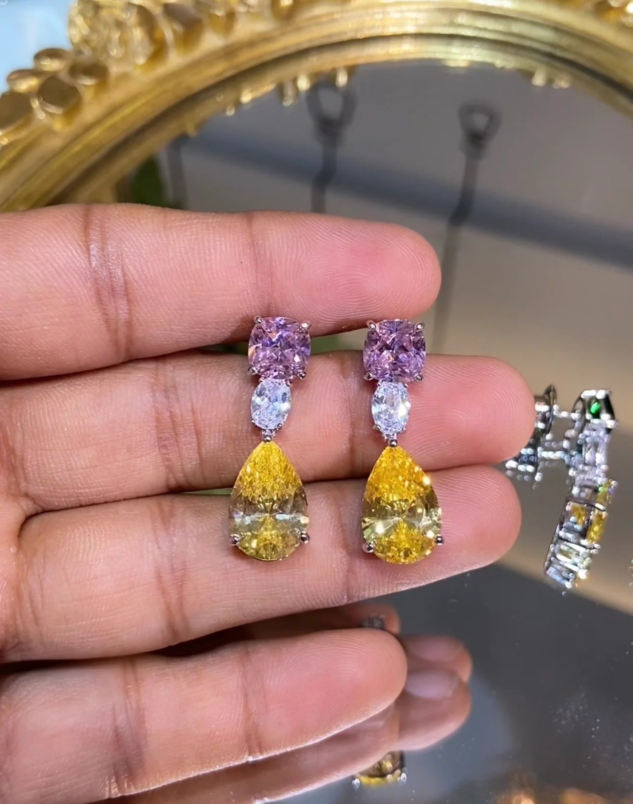 DUAL COLOUR DROP EARRINGS - Image 2