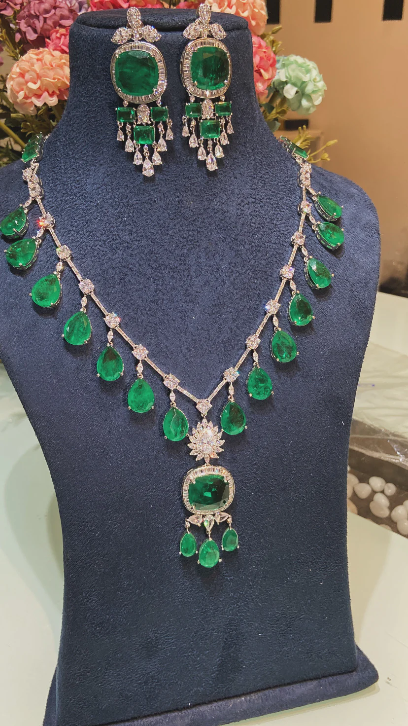 EMILY DOUBLET DIAMOND DROP SET - Image 5