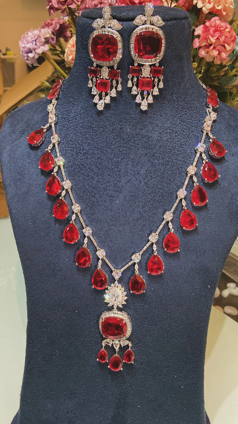 EMILY DOUBLET DIAMOND DROP SET - Image 7