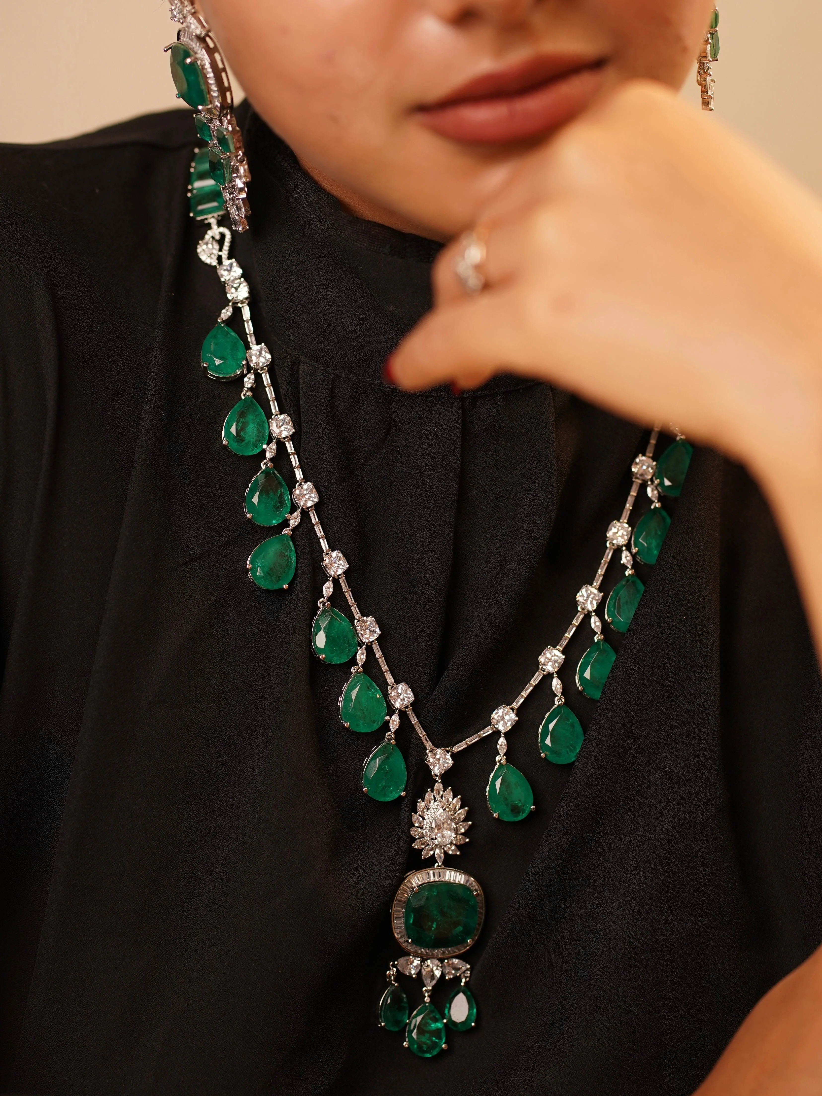 EMILY DOUBLET DIAMOND DROP SET - Image 8