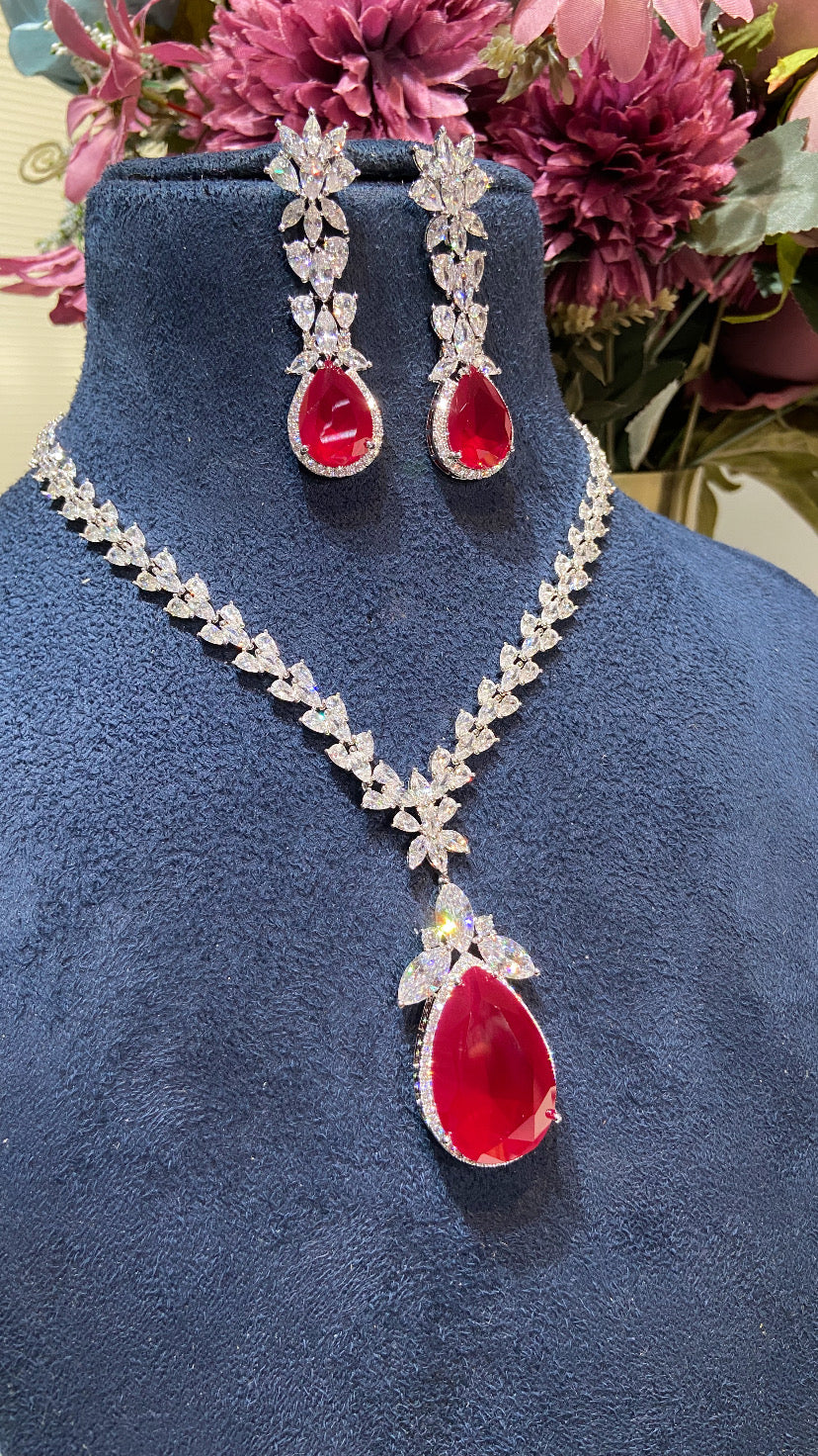 Festive Classic Adalyn Necklace Set With Long Earrings - Image 2