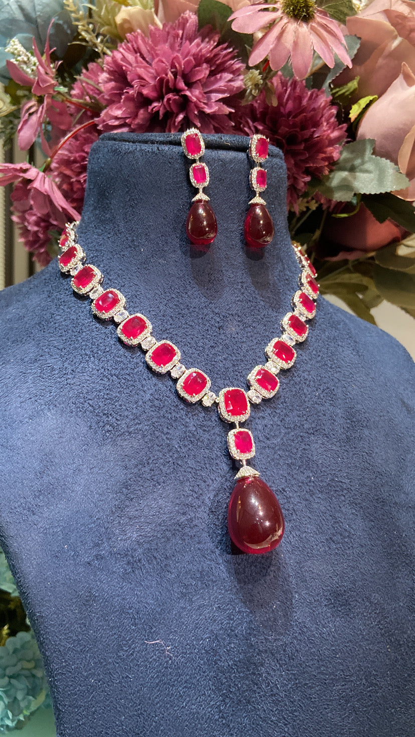 Festive Droplet diamond Necklace Set - Image 7
