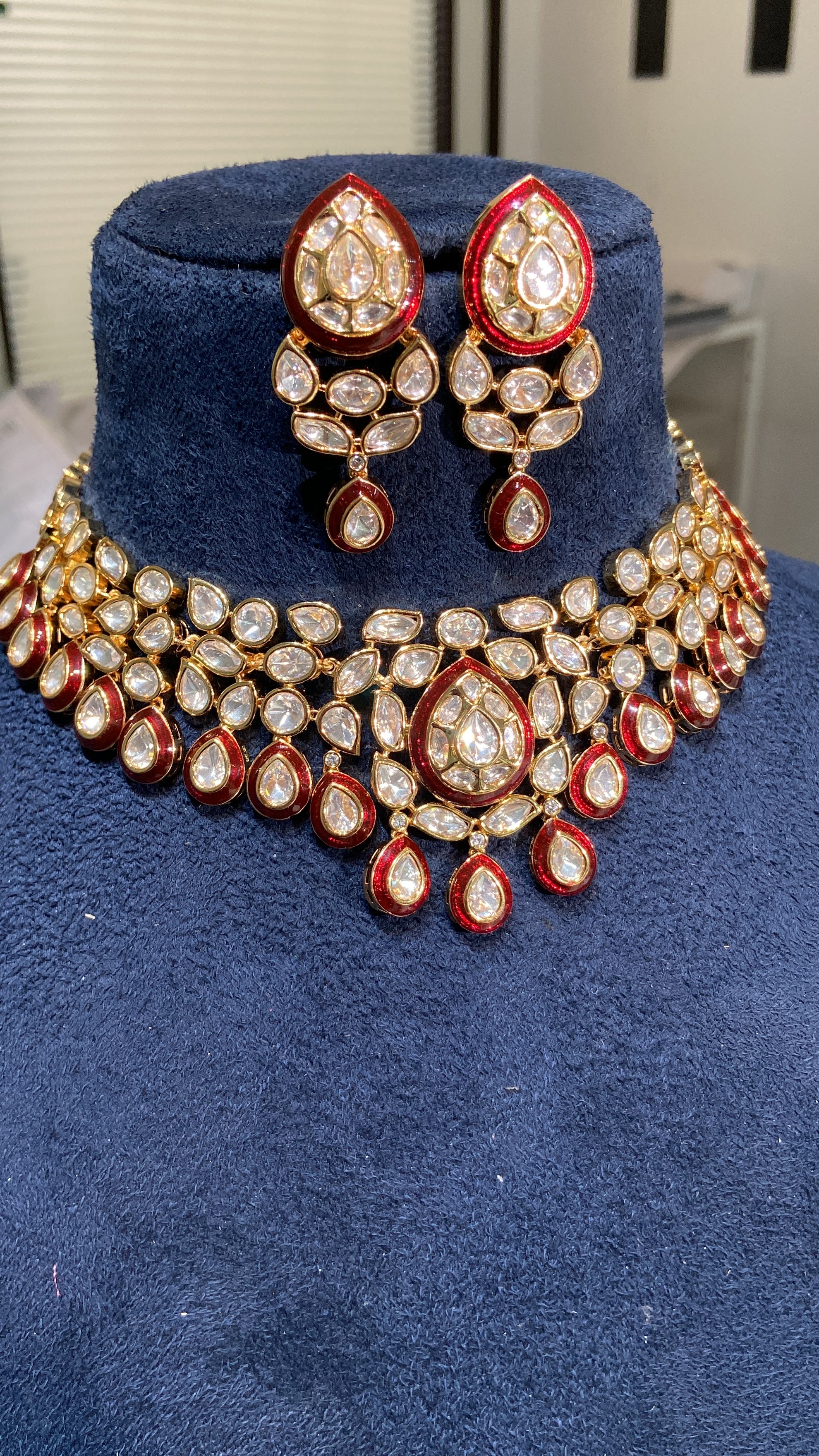 Festive flexible evergreen meena kundan polki necklace set 🤎 - Image 2