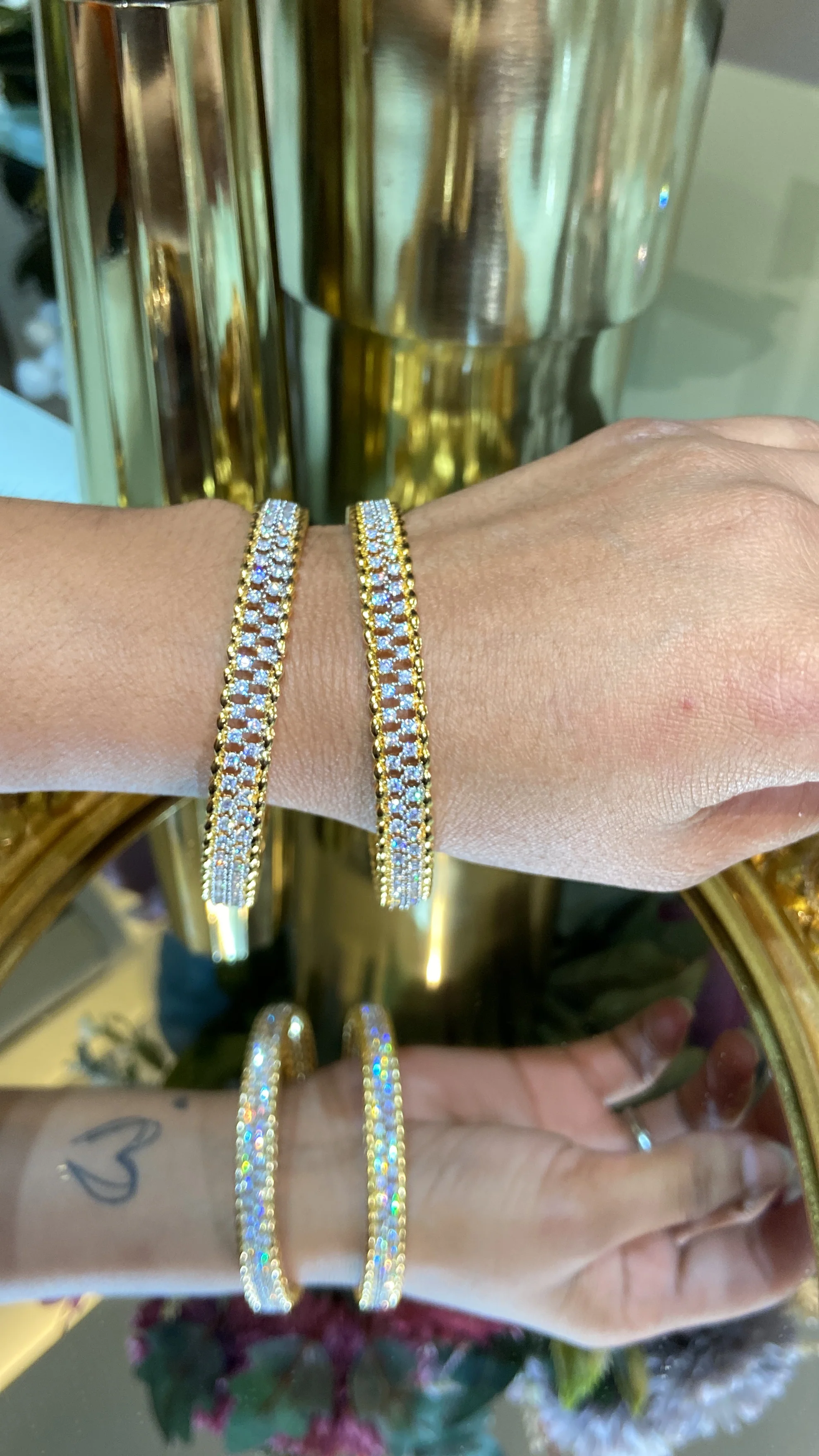 GOLD STAR DIAMOND BANGLES (WITHOUT LOCK) - Image 4