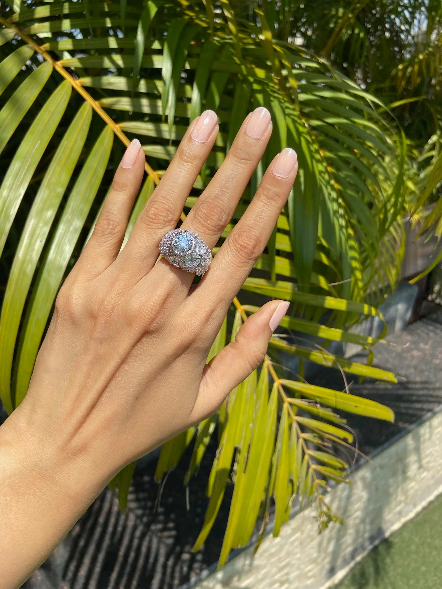 Grand Gala Statement Ring - Image 3