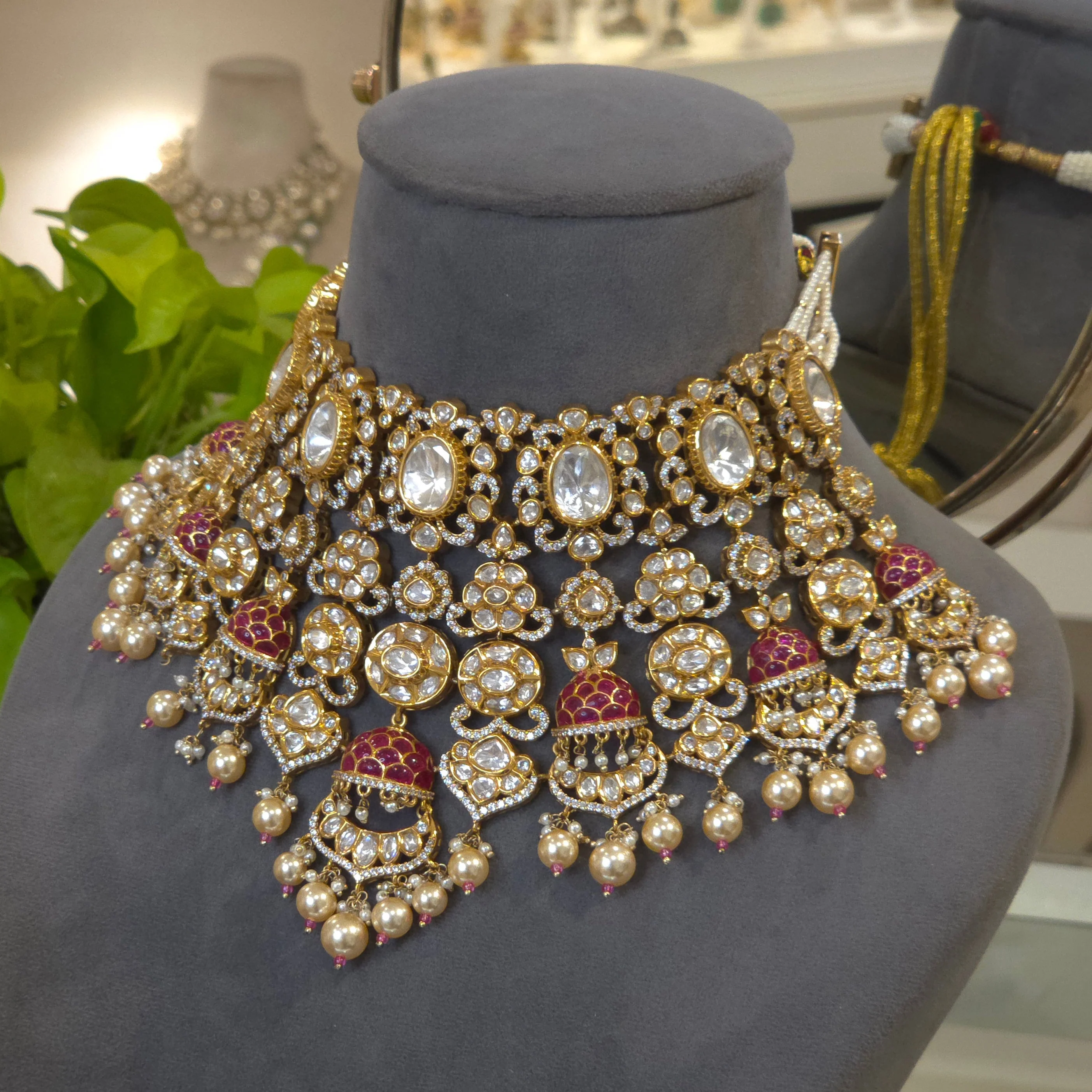 Indrani Polki bridal set - Image 4