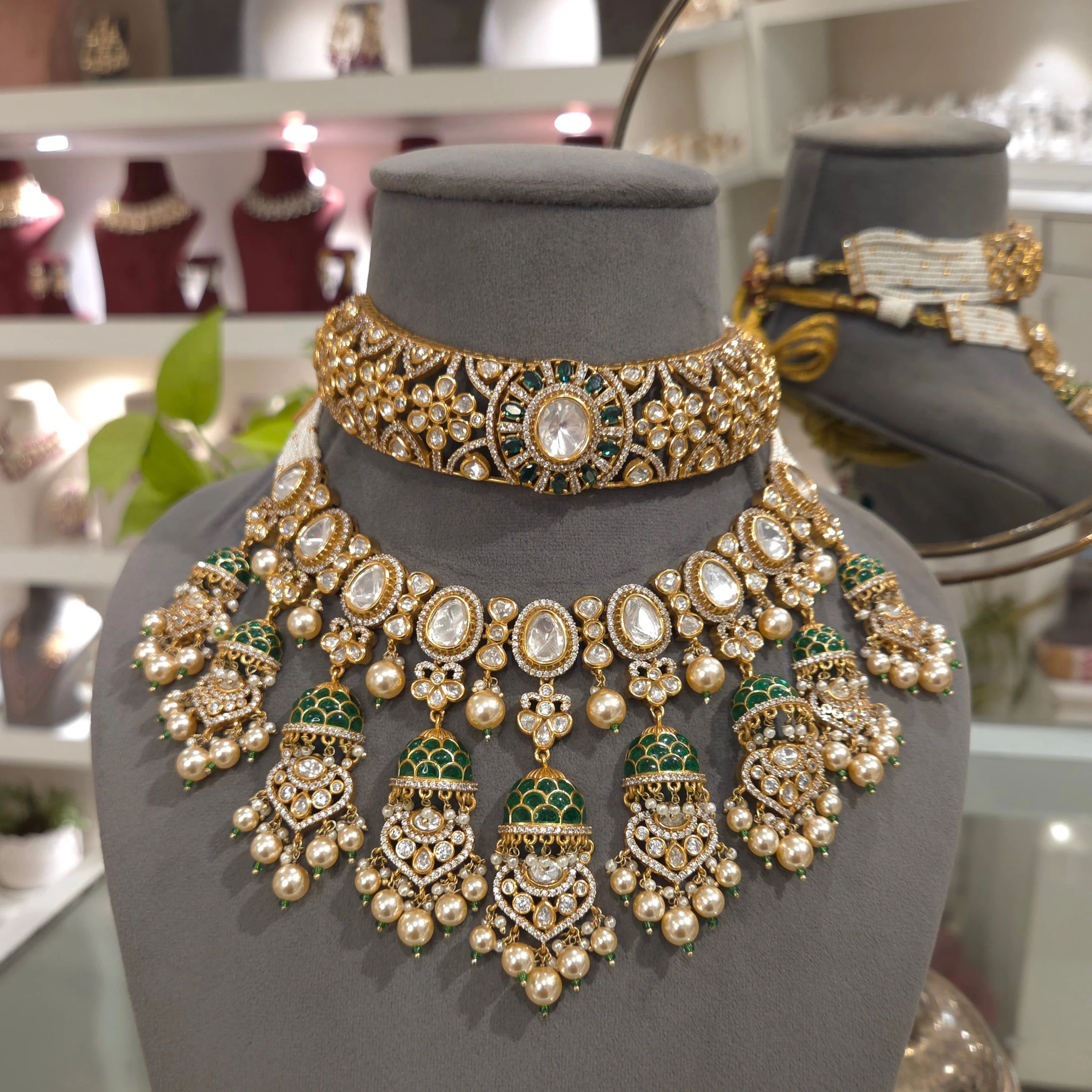 Indraya Polki bridal set - Image 6