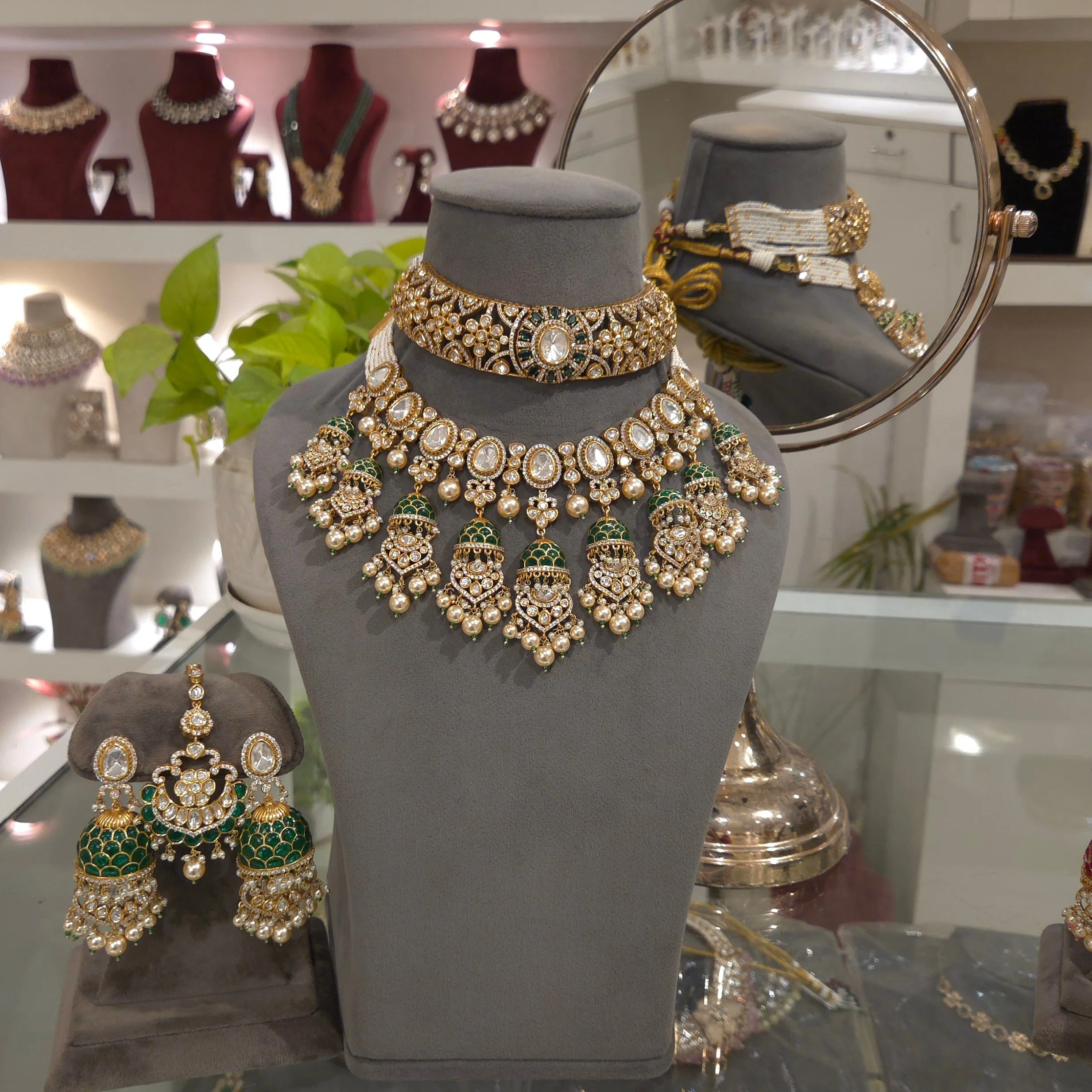 Indraya Polki bridal set - Image 7