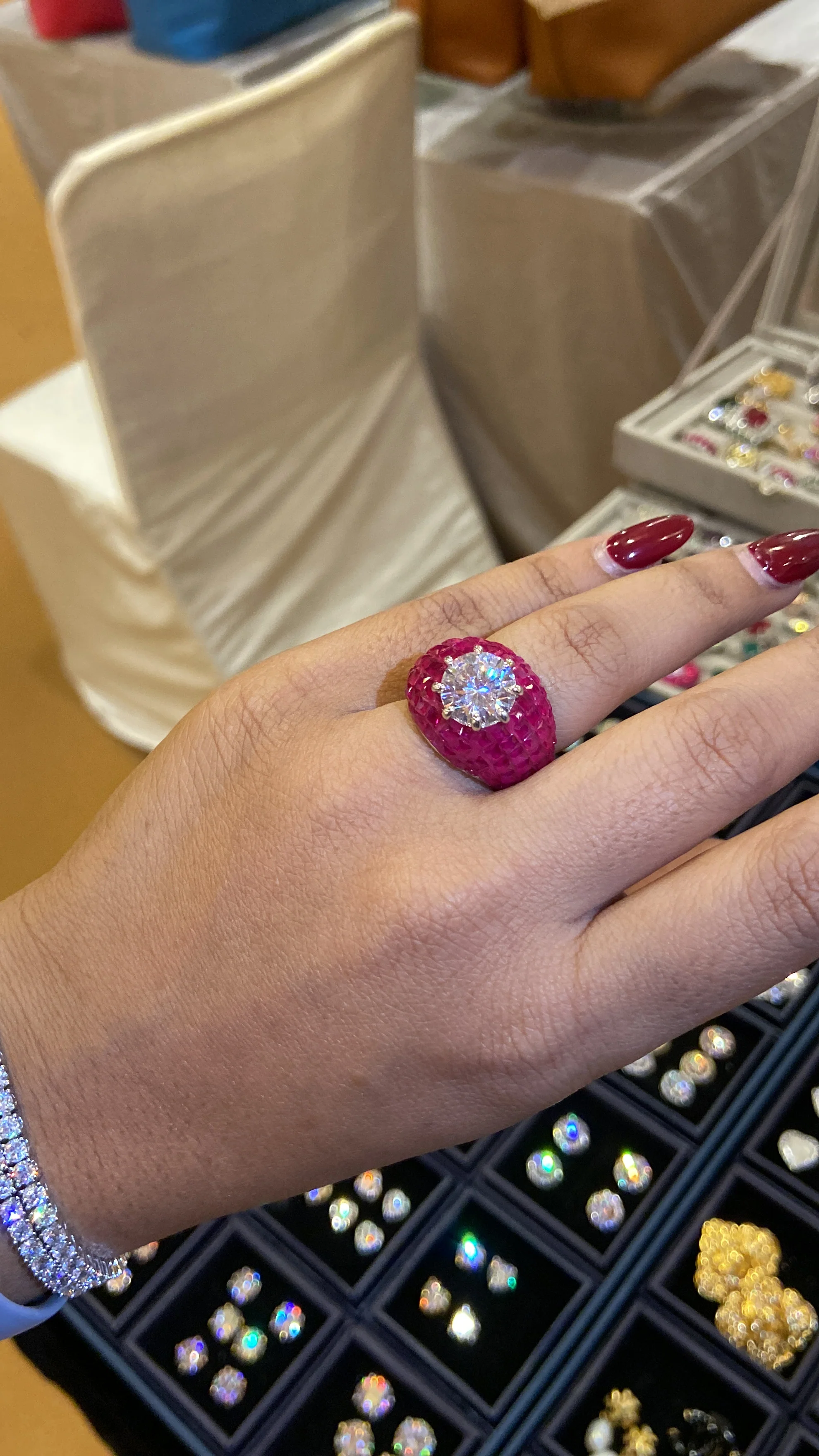 Invisible setting cocktail colour rings (Adjustable) 🩶 - Image 2