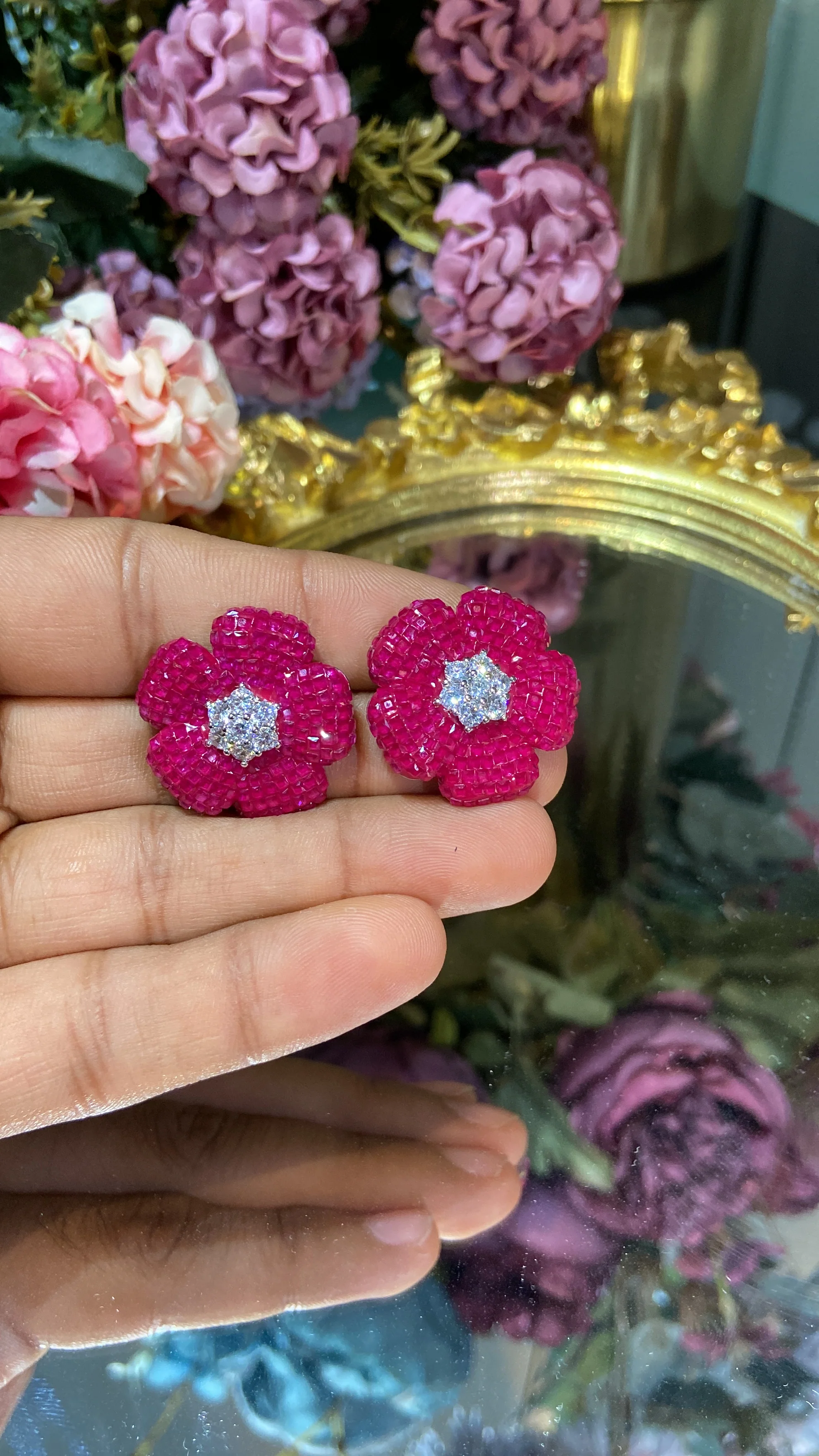 Ruby flower beauties (invisible setting)