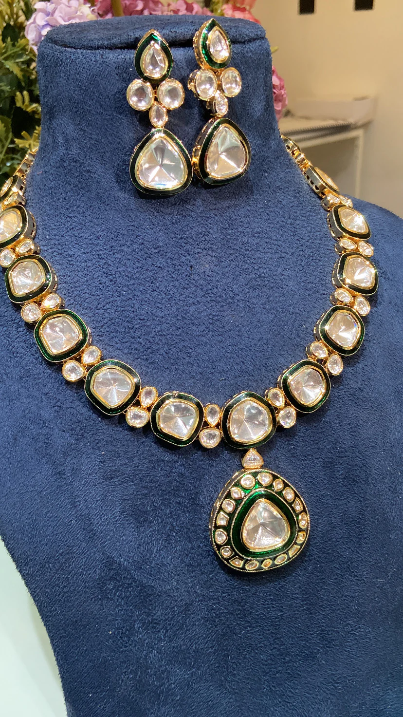 Manikarna POLKI KUNDAN NECKLACE SET - Image 2