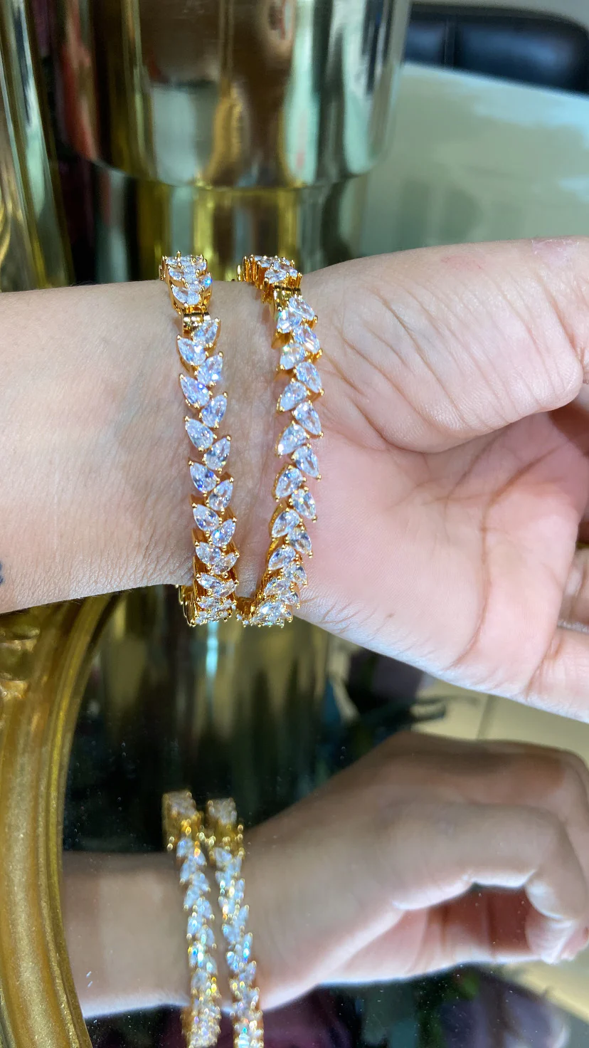 MARQUISE DIAMOND BANGLES (OPENABLE) PAIR - Image 5