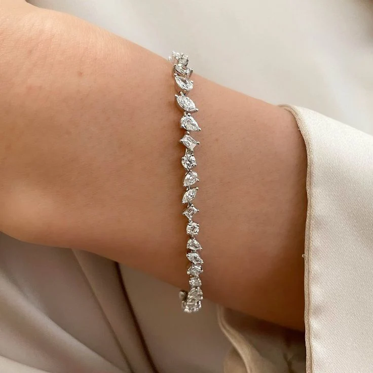 Multishape daily wear tennis bracelet - Image 2