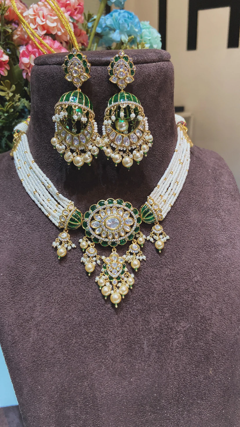 PARIDHI POLKI PEARL GREEN CHOKER