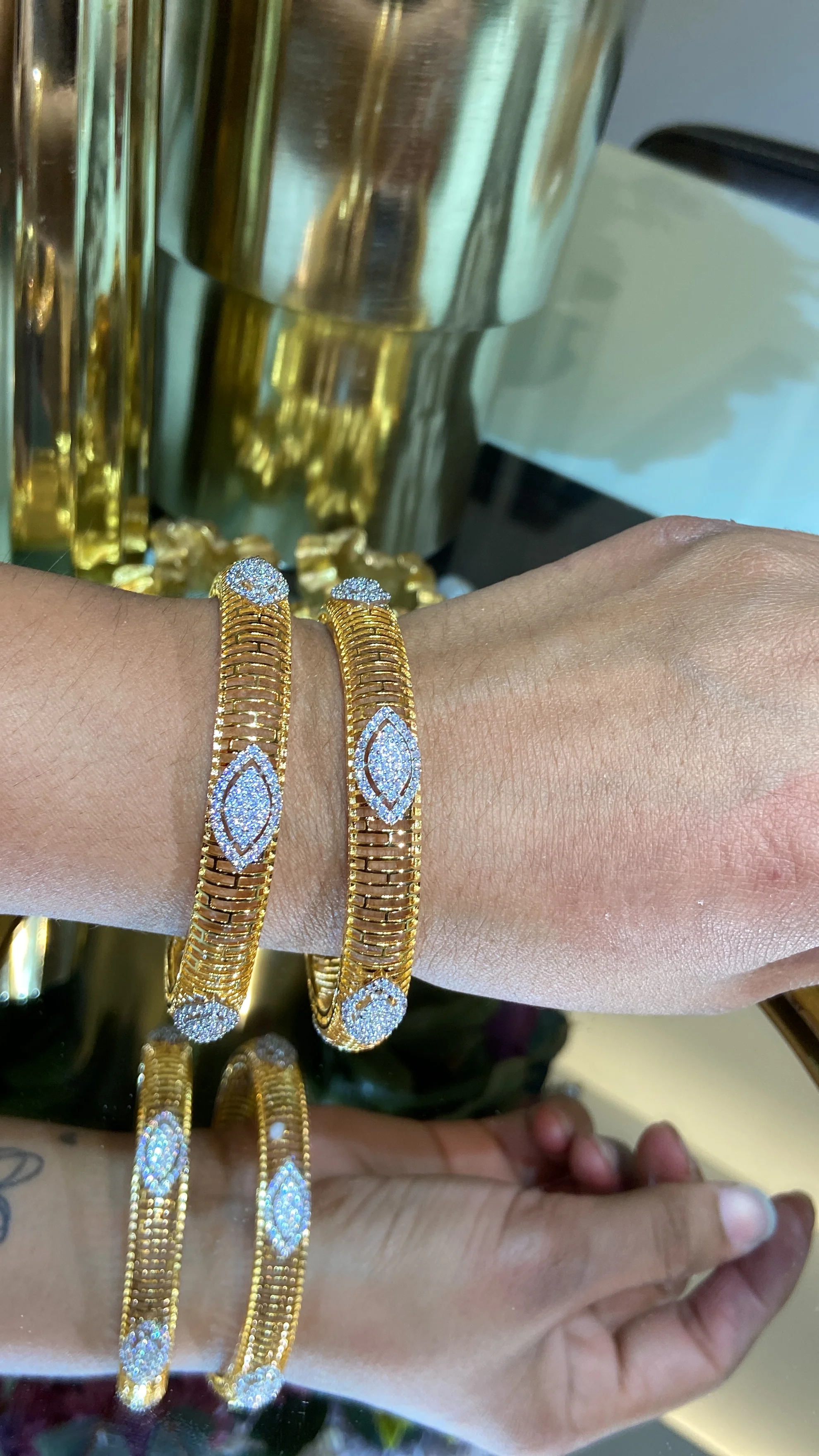 Pear gold diamond bangles (Without Lock) - Image 6