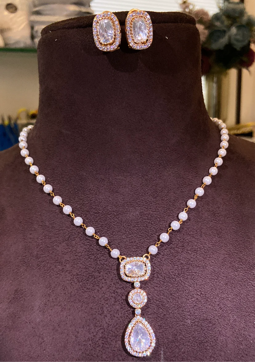Pearl string Moissanite polki pendant chain earring set - Image 6