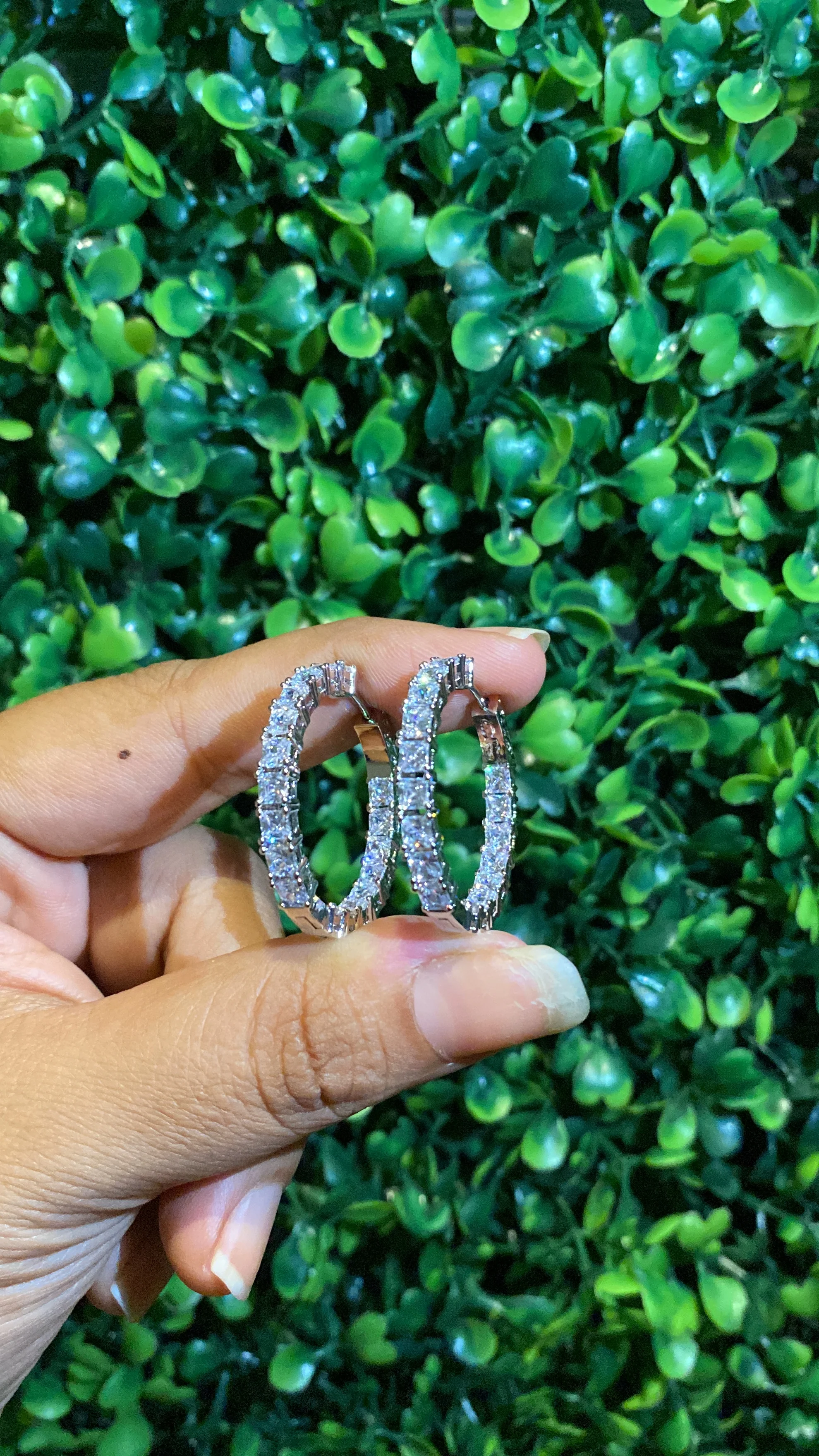 Princess cut classic hoops