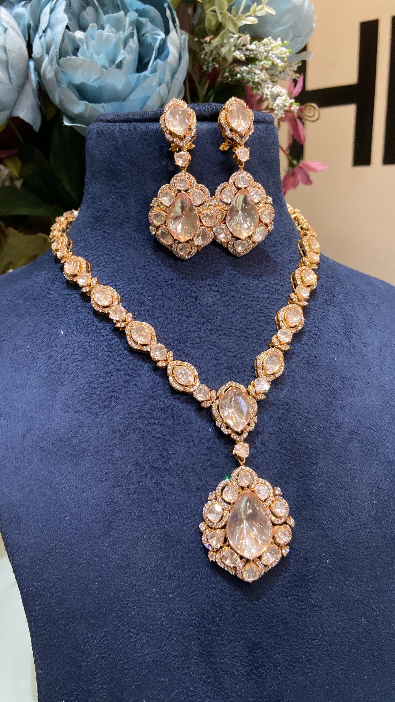 RICH Festive evergreen polki necklace set - Image 3