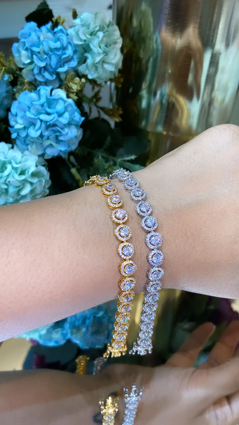 Round halo tennis bracelet