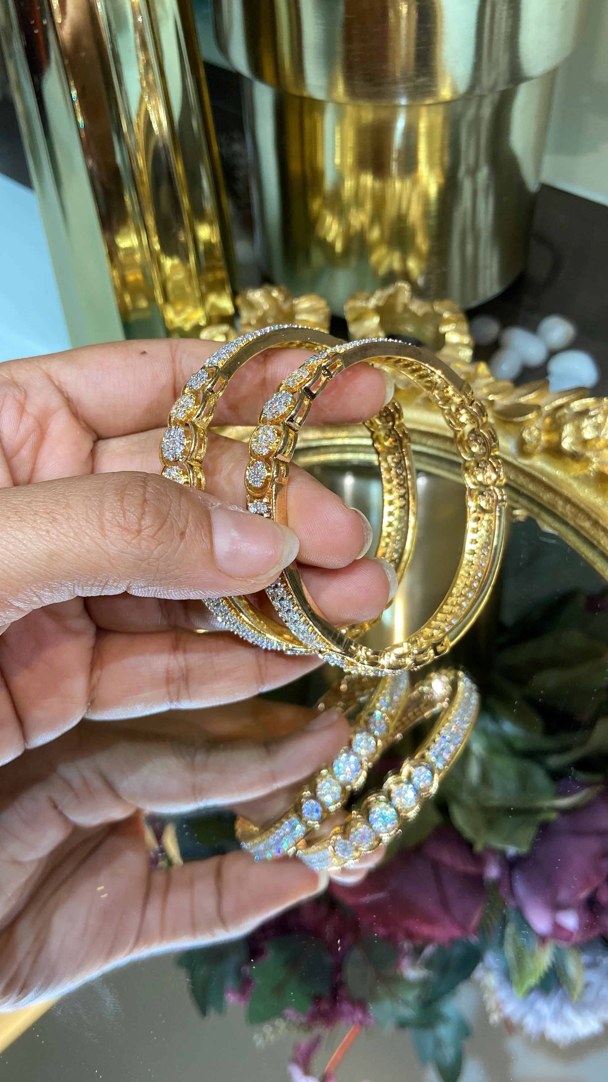 Round Round cluster bangles (Without Lock) - Image 4