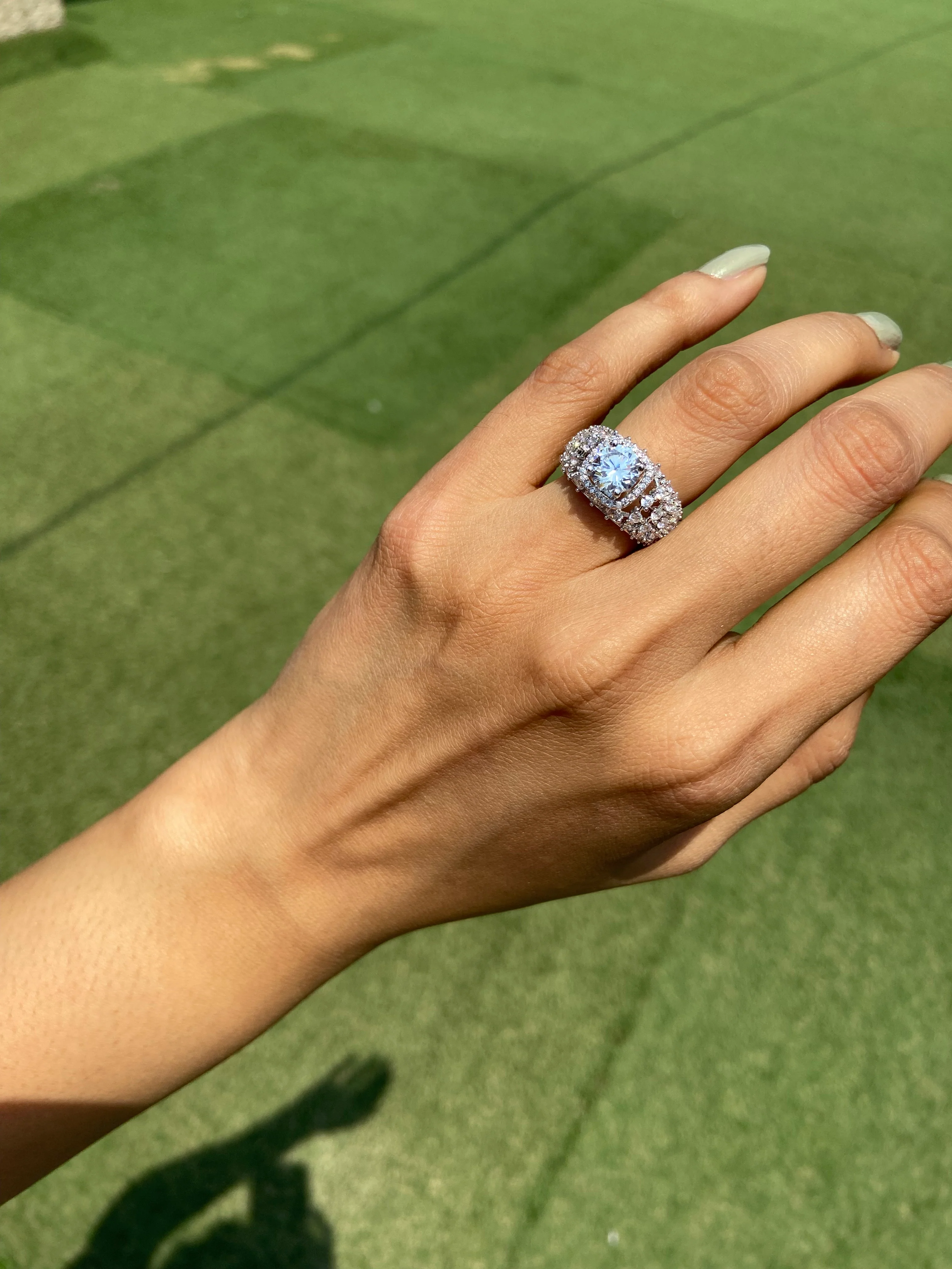 Best seller solitaire ring with mesh band ❄️ - Image 5