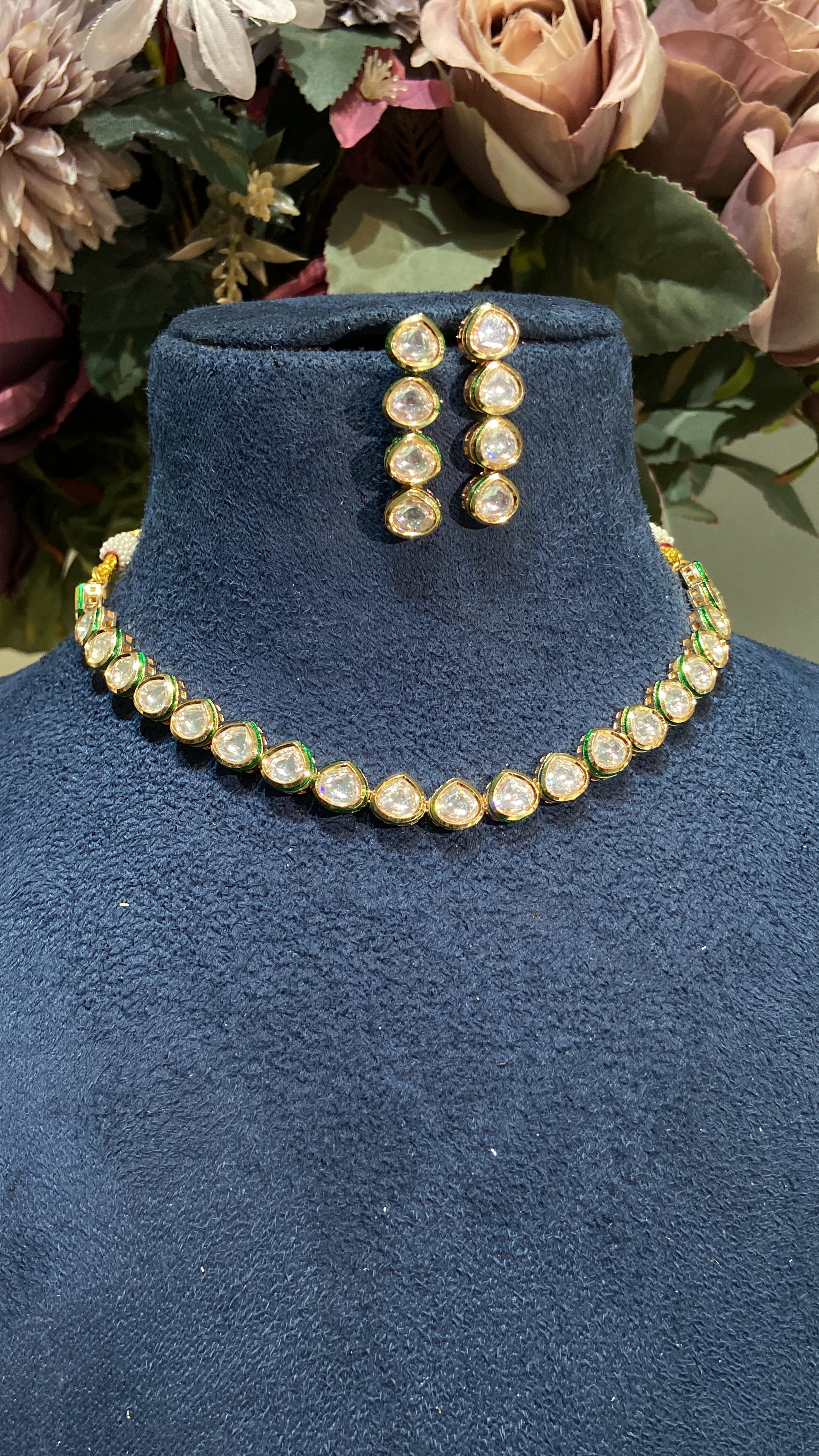 SINGLE LINE DELICATE POLKI KUNDAN NECKLACE SET - Image 2
