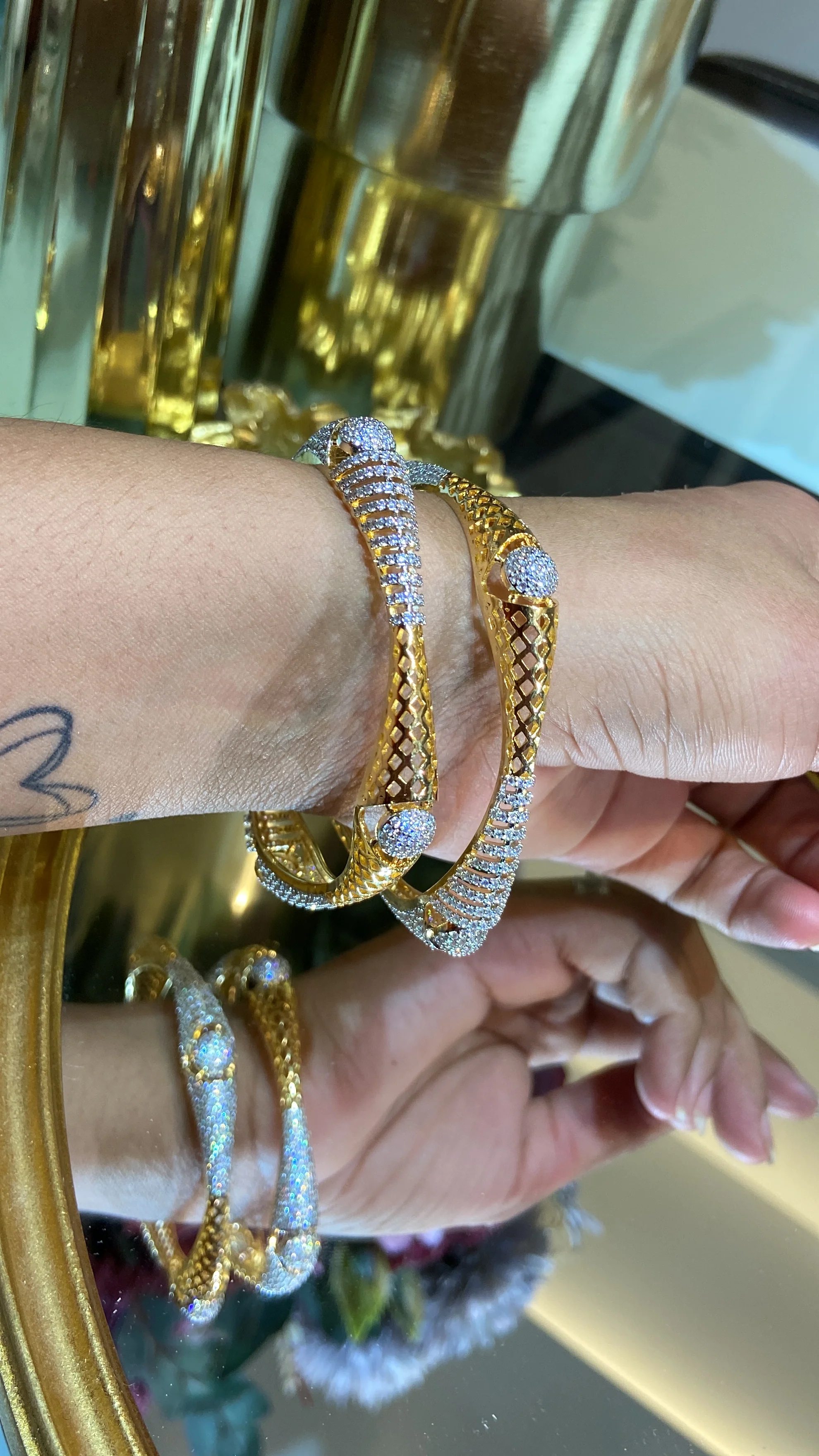 Square Diamond Bangles (Without Lock) 🪄 - Image 6
