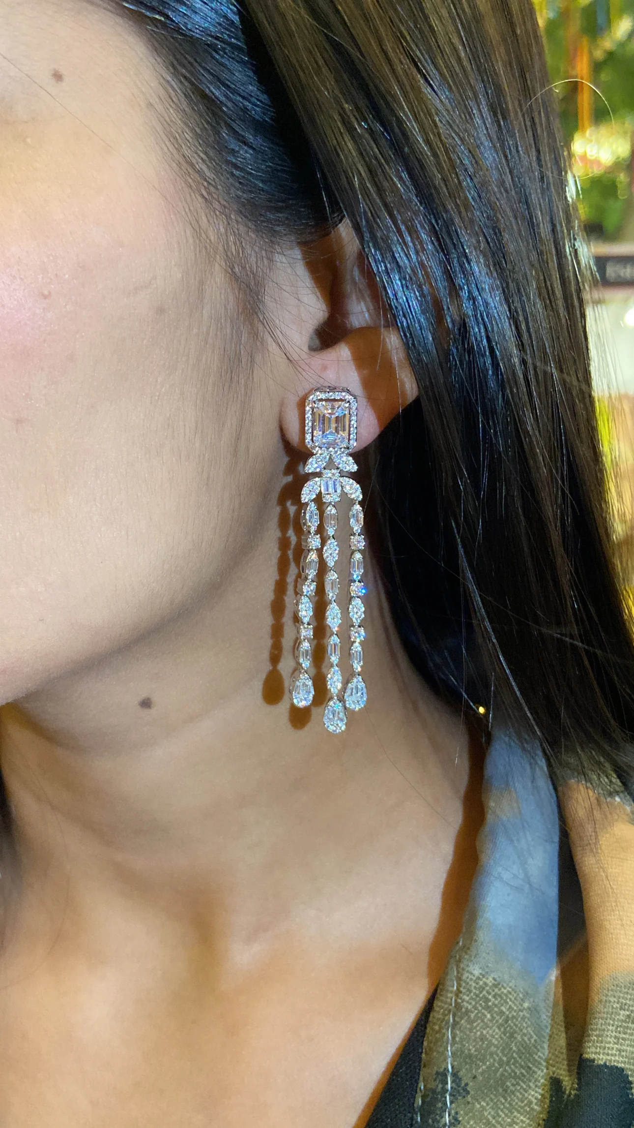 Strand cocktail earrings - Image 2