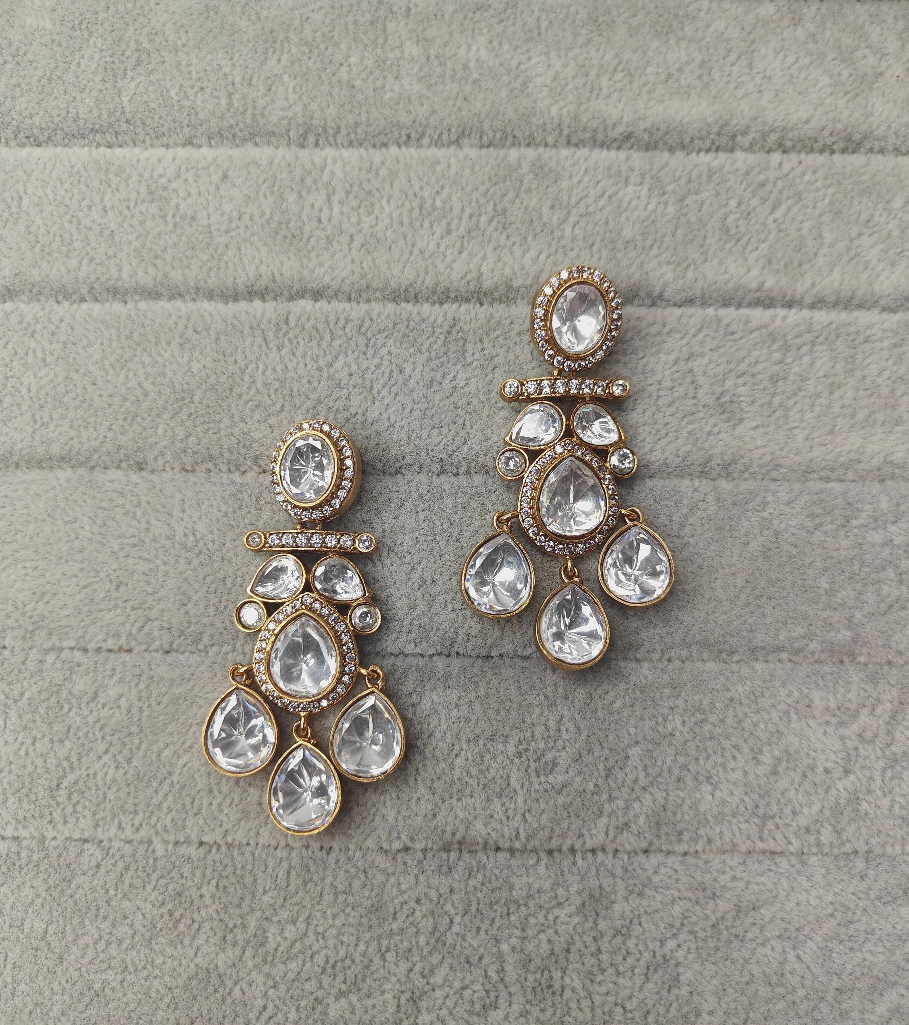 Sunheri Sheesha Drop Moissanite Polki earrings