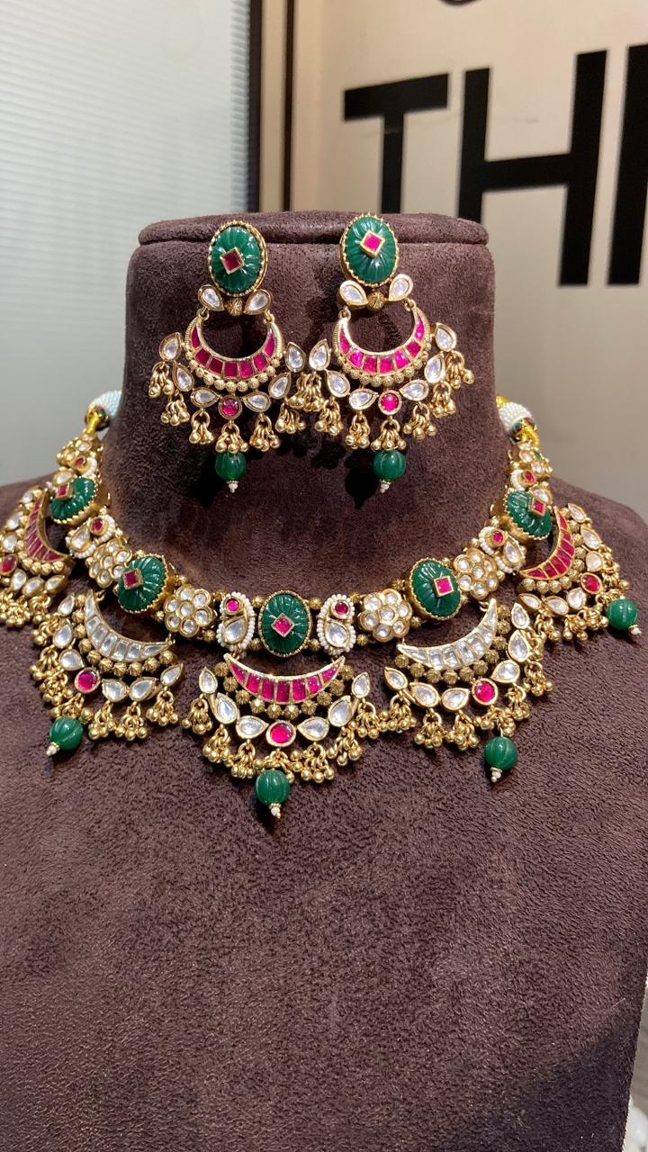 The Shahi Emerald Chandbali Set - Image 3