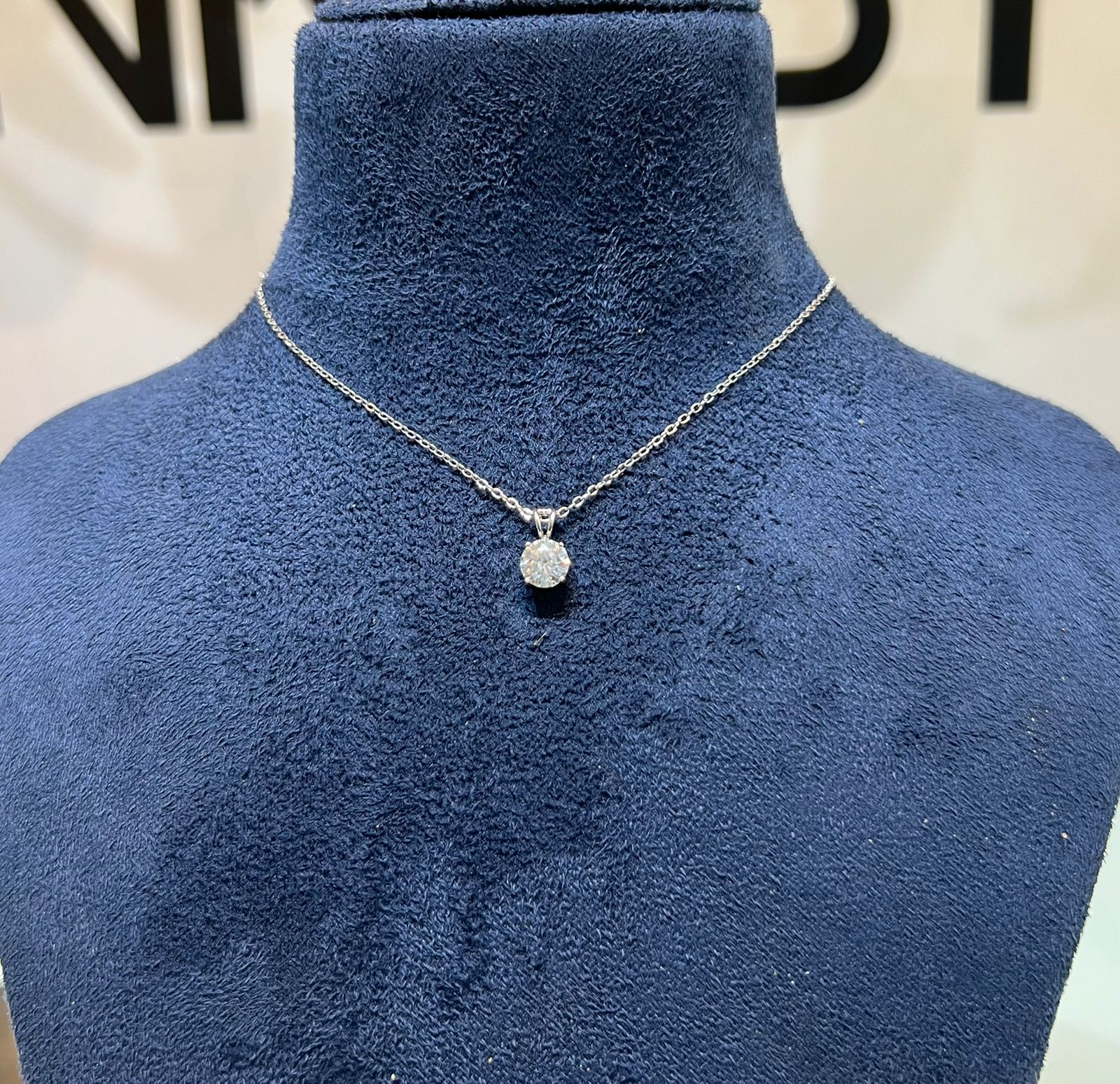 2 CT classic solitaire pendant & chain π«Άπ» - Image 3